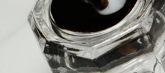 Welke wenkbrauwverf blijft het langst zitten: Hybrid, Henna of Tint?