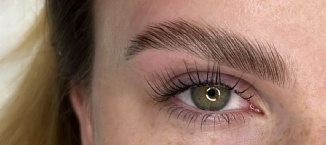 7 Brow Lamination tips voor dunne wenkbrauwen met Gabriela Chrobak
